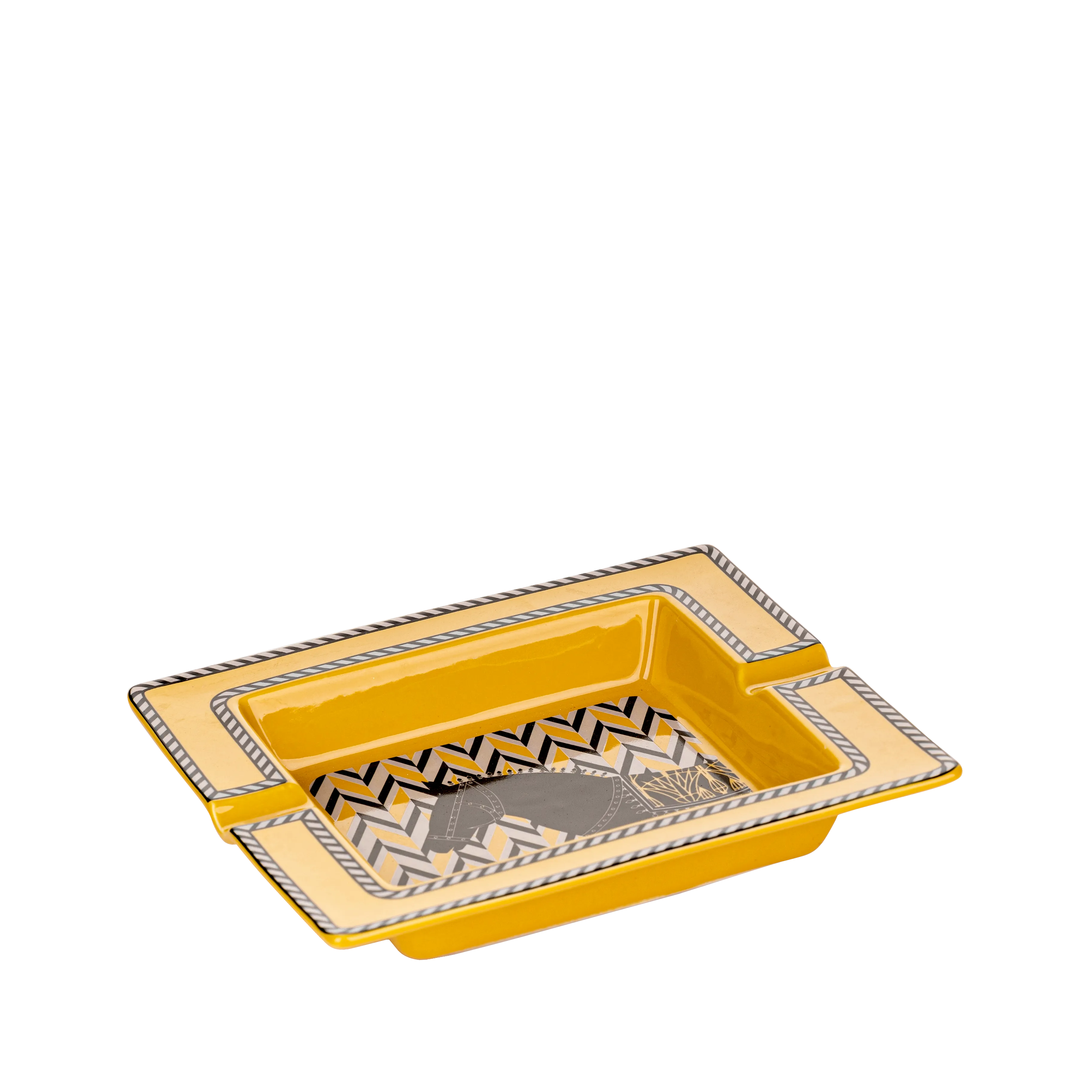 Chase ashtrays black - 2 pieces - Fathy Mahmoud Porcelain 