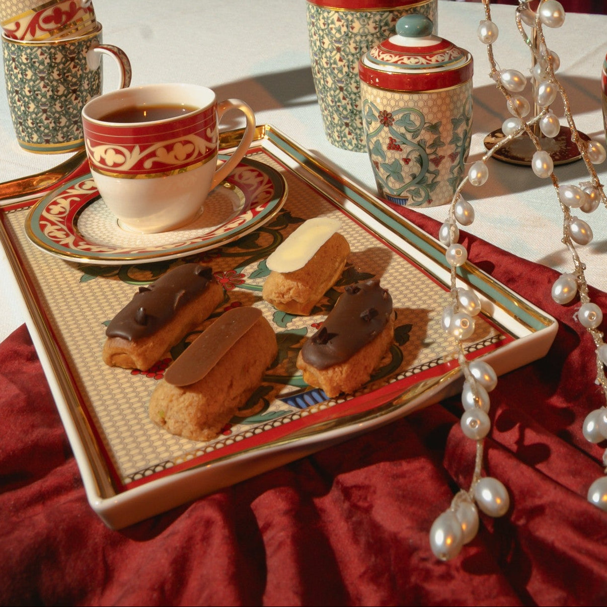Christmas floral tea set - 12 pieces