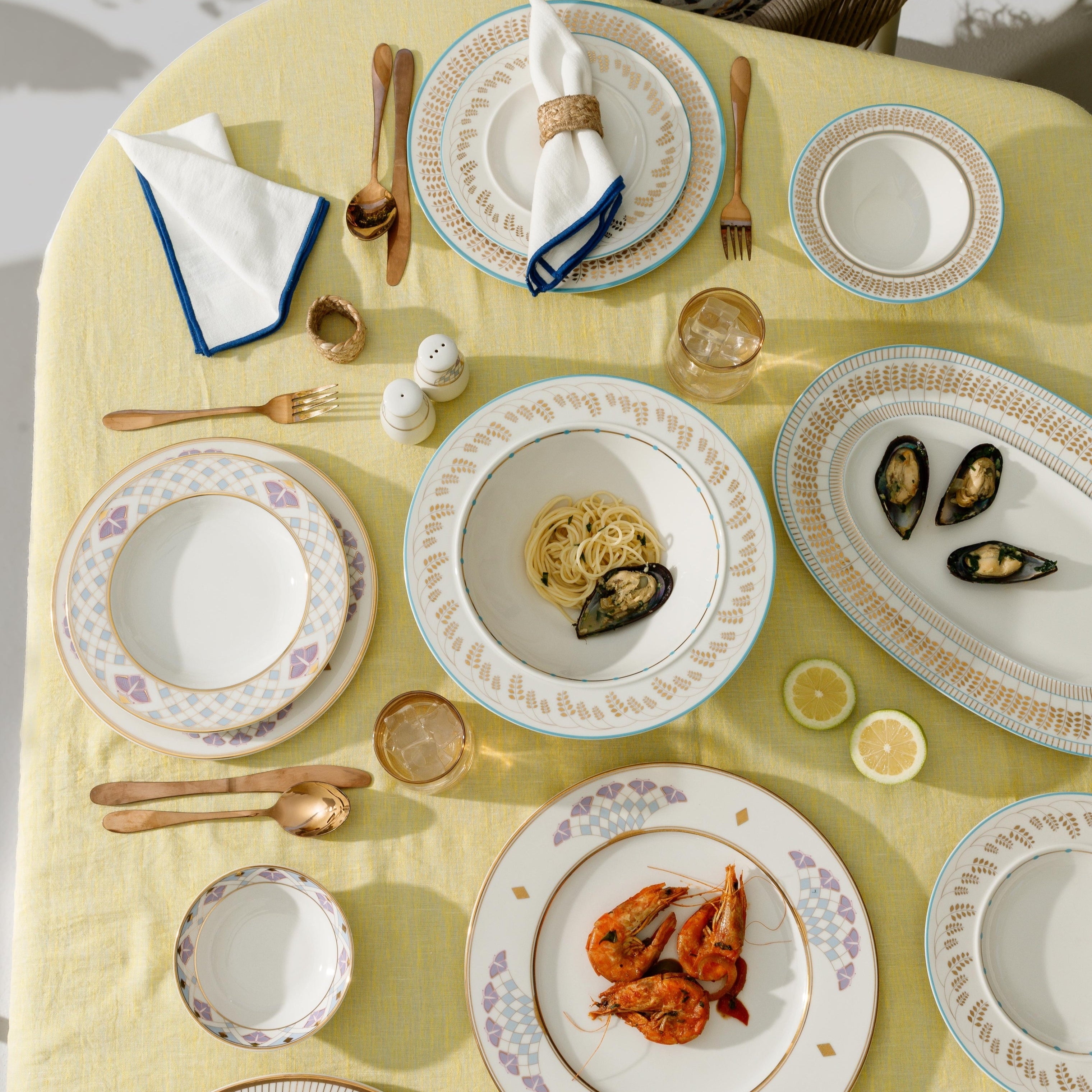 Flowing Wheat Pasta - 6 Pieces - Fathy Mahmoud Porcelain 