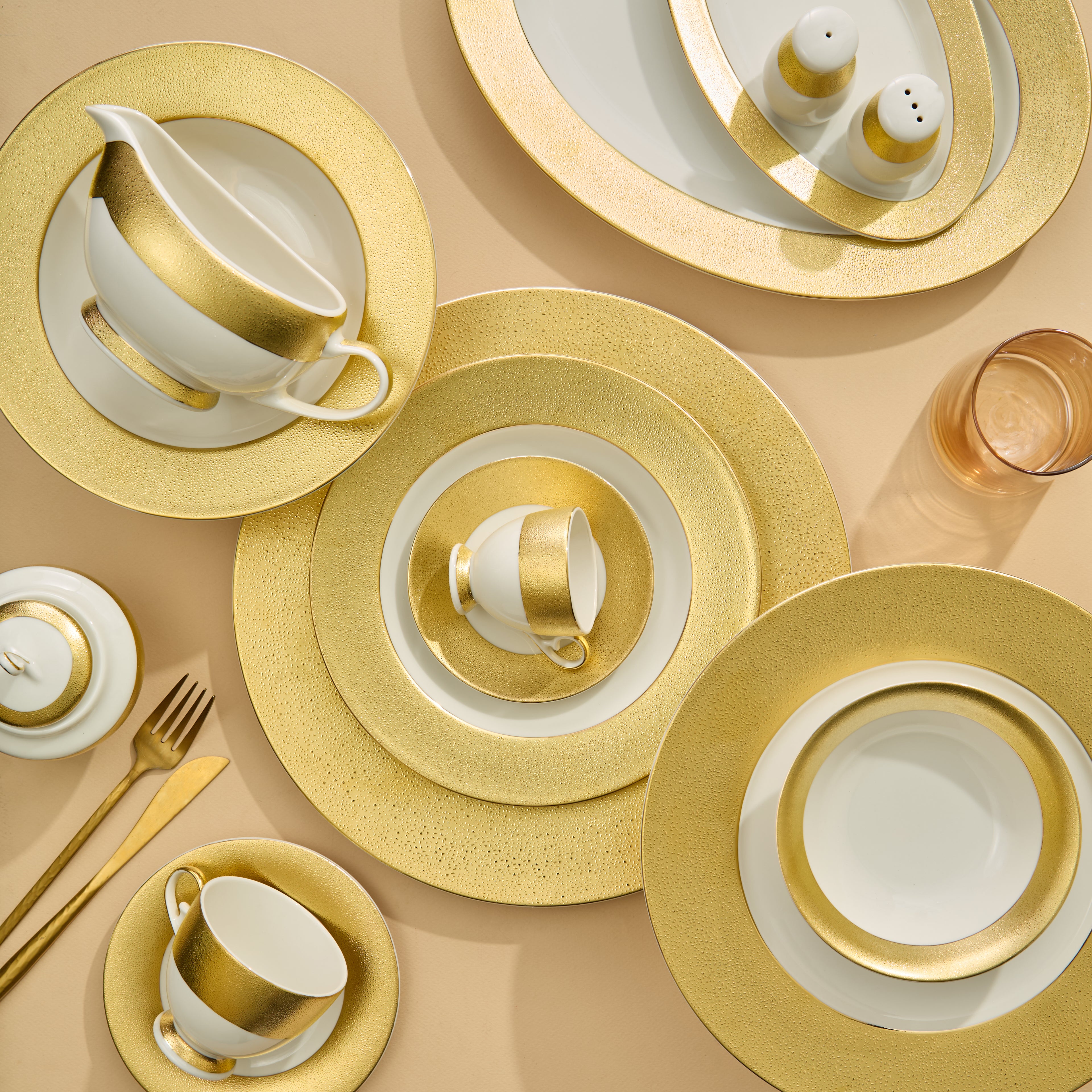 Golden Mist - 110 Pc - Fathy Mahmoud Porcelain 
